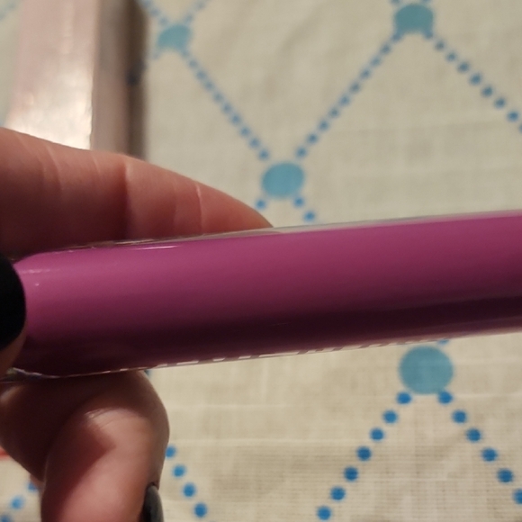 Jeffree Star Supreme Gloss - Vibrant Purple - Picture 2 of 5